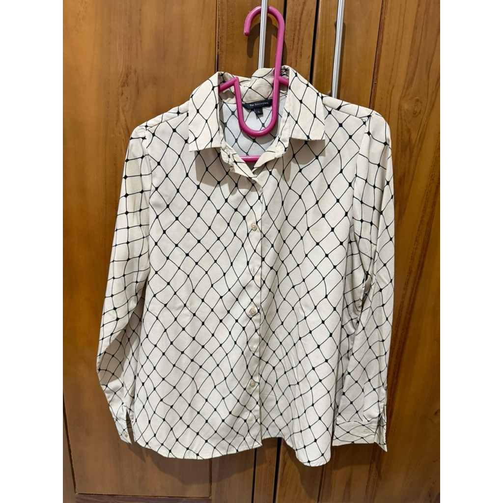 Kemeja Wanita Executive