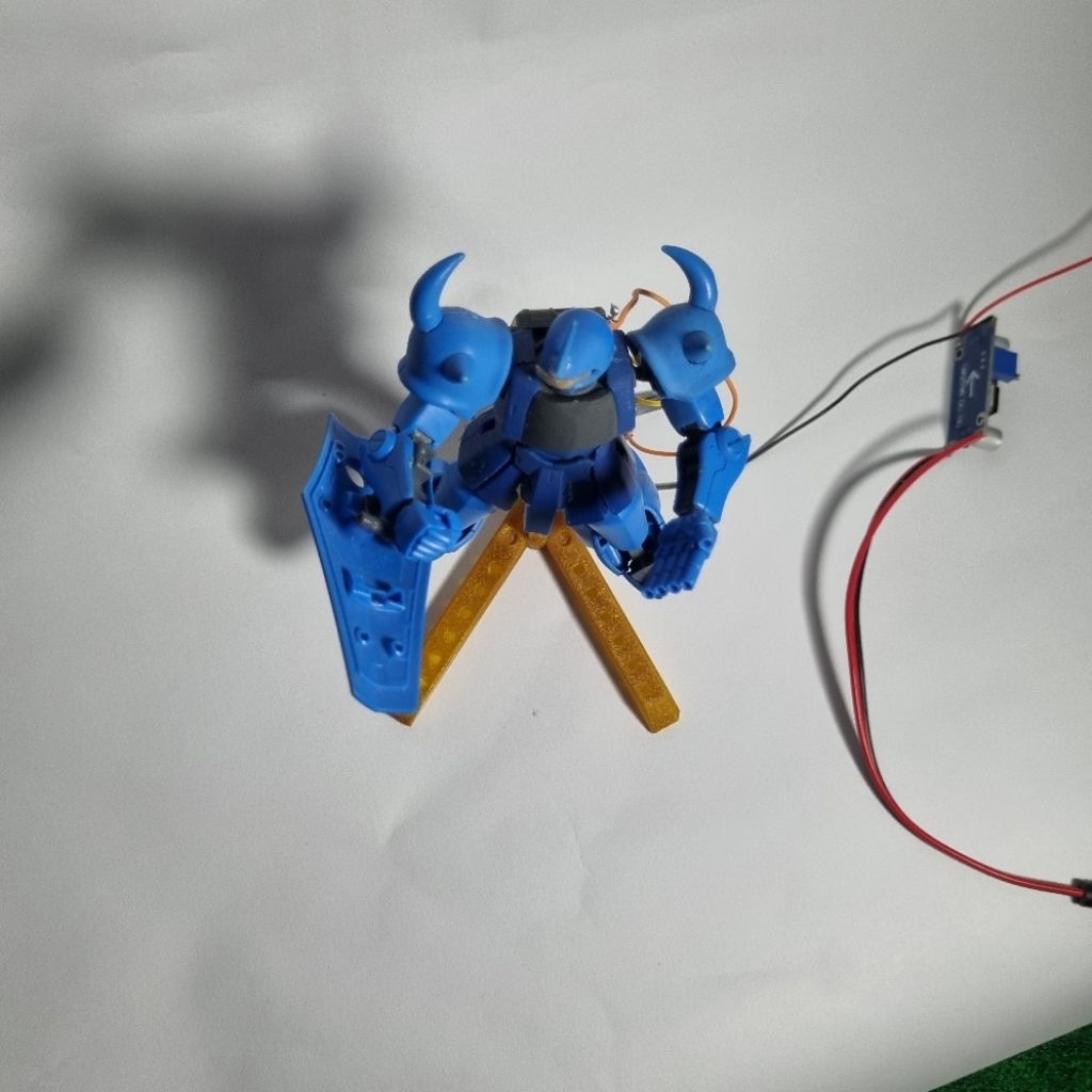MS-07B Gouf junk