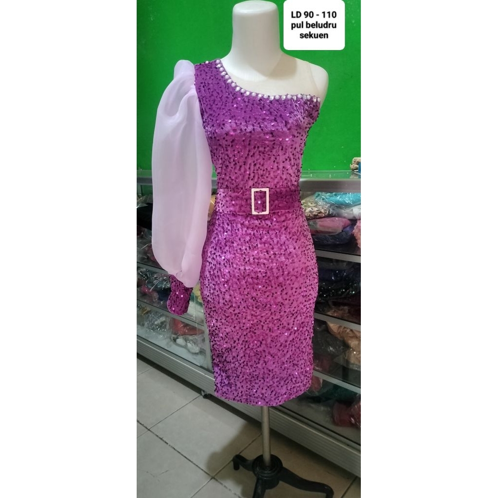 baju penyanyi dress pesta warna lilac muda LD 90 - 10
