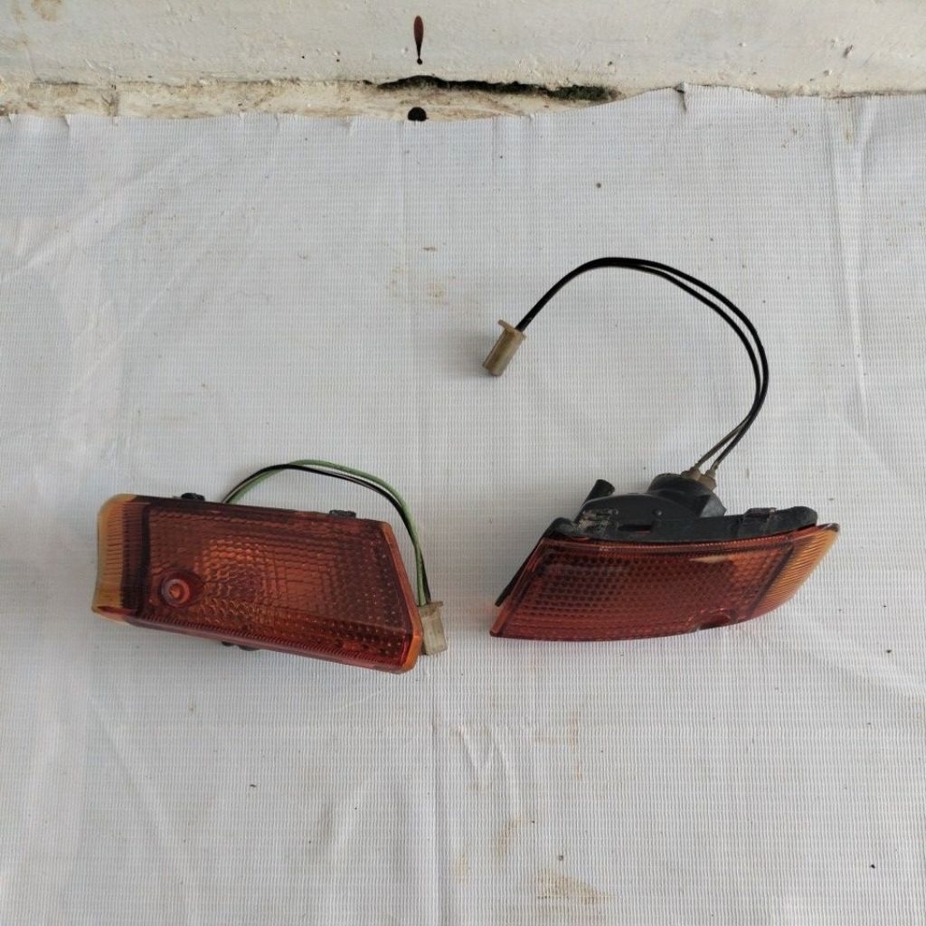 Lampu Sen sein riting depan kanan kiri tornado/Shogun original second