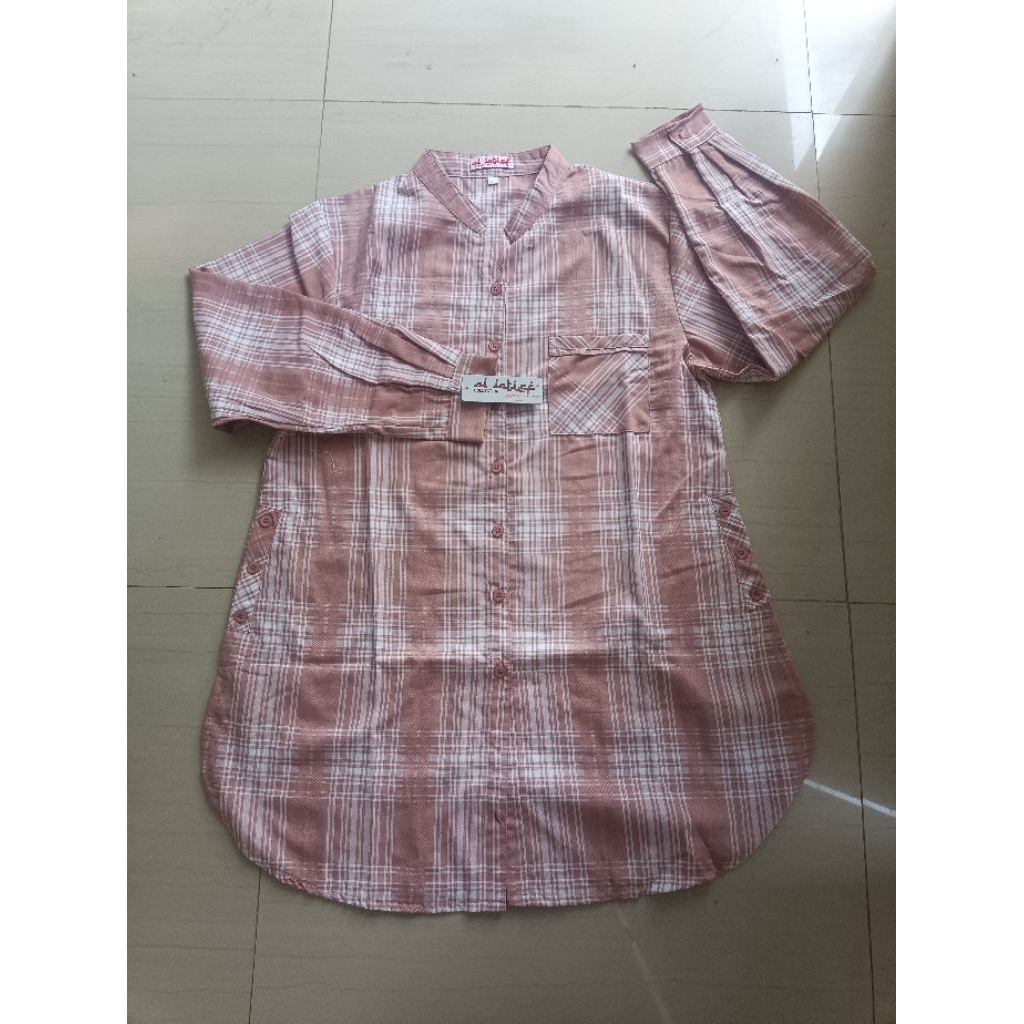 TUNIK CANTIK MOTIF KOTAK/TUNIK PUTIH KANCING HITAM/TUNIK KERJA/TUNIK SANTRI/TUNIK HARA