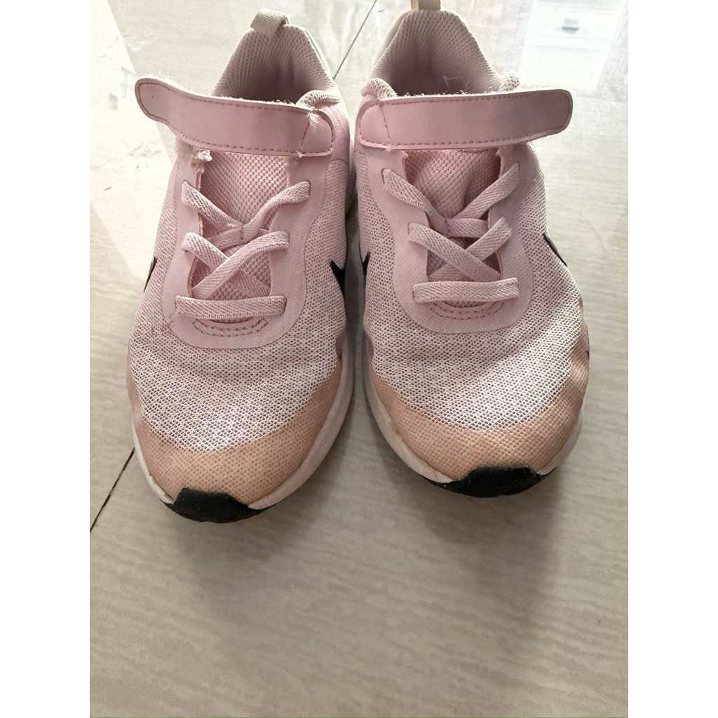 PRELOVED SEPATU NIKE KIDS