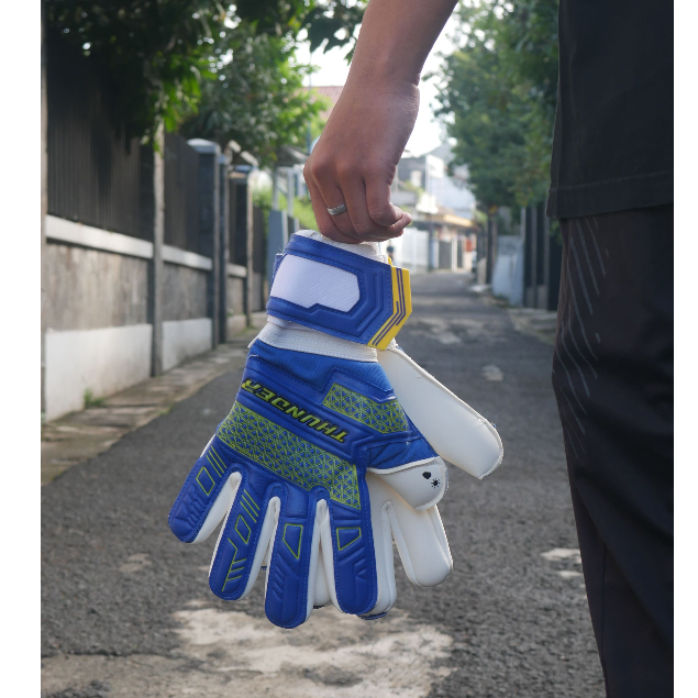 Sarung Tangan Kiper Thunder Veneno 1.0 NC Biru Goalkeeper Gloves