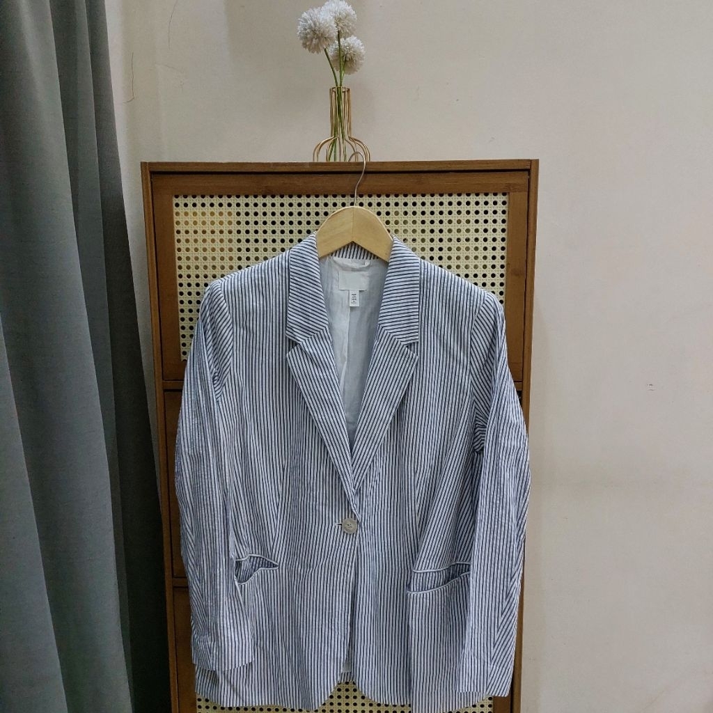 Blazer Salur Biru Brand Hnm