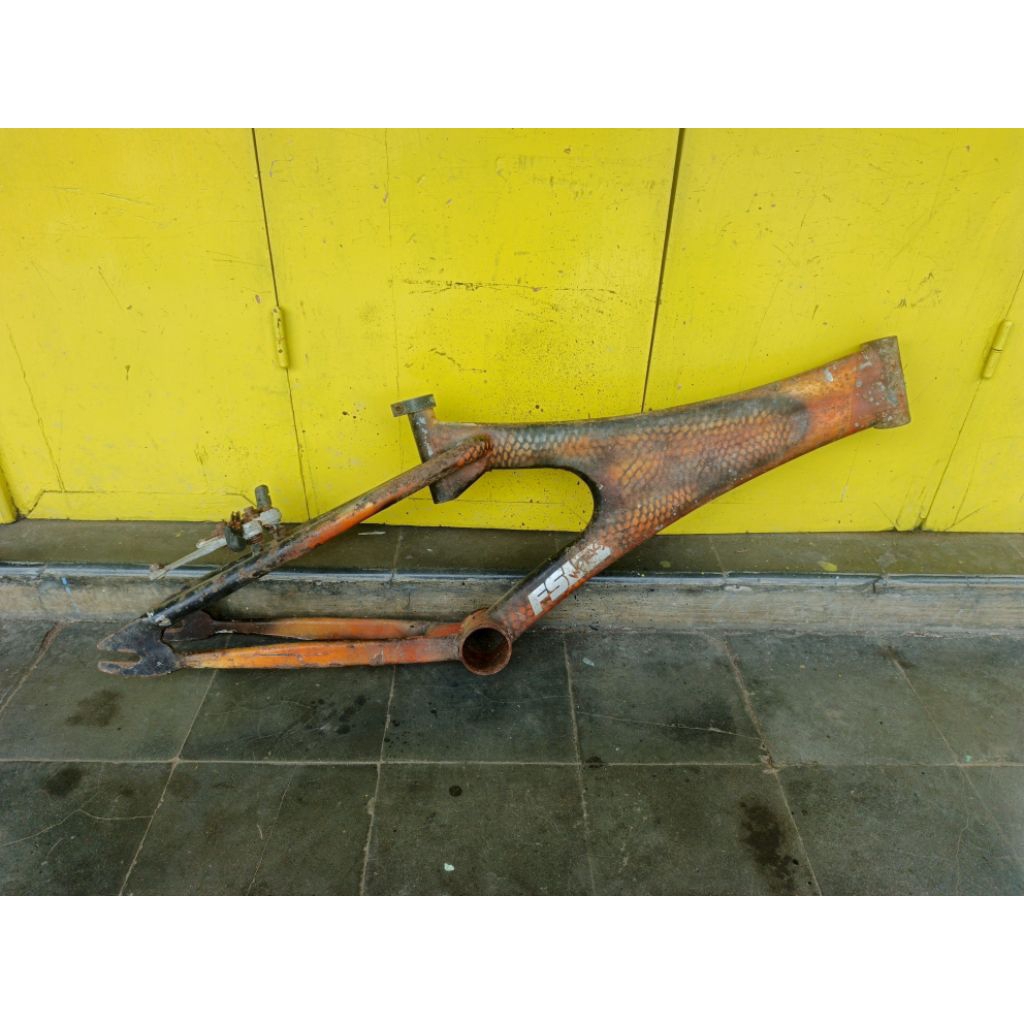 frame sepeda bmx 20 antiq merk yokohama second