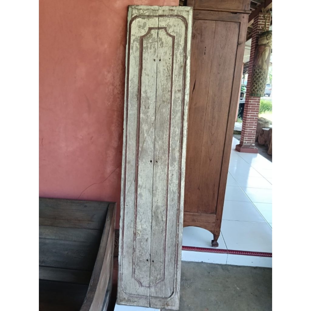 papan kayu jati kuno bekas pintu Regol joglo antik lawasan