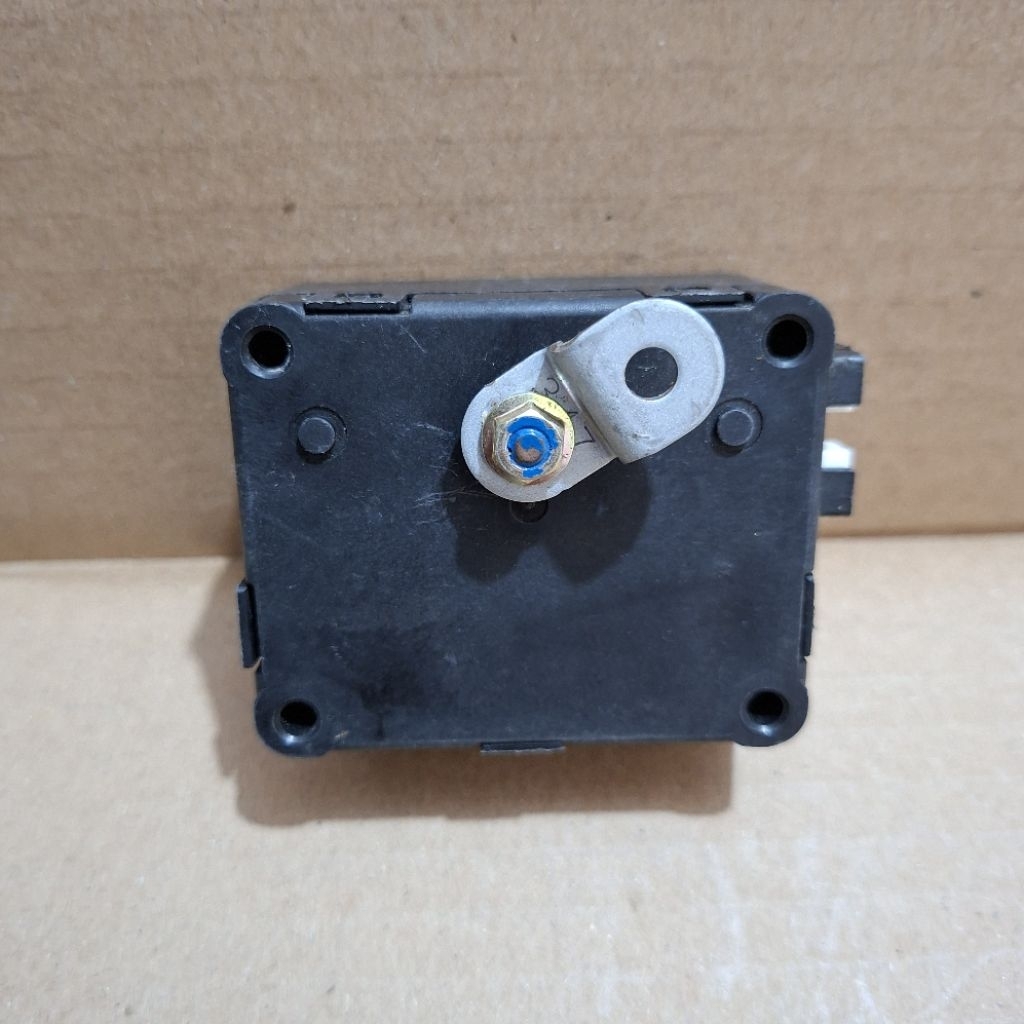 Actuator Heater Flap Sprinter Toyota Great Corolla AE100 AE101 Original