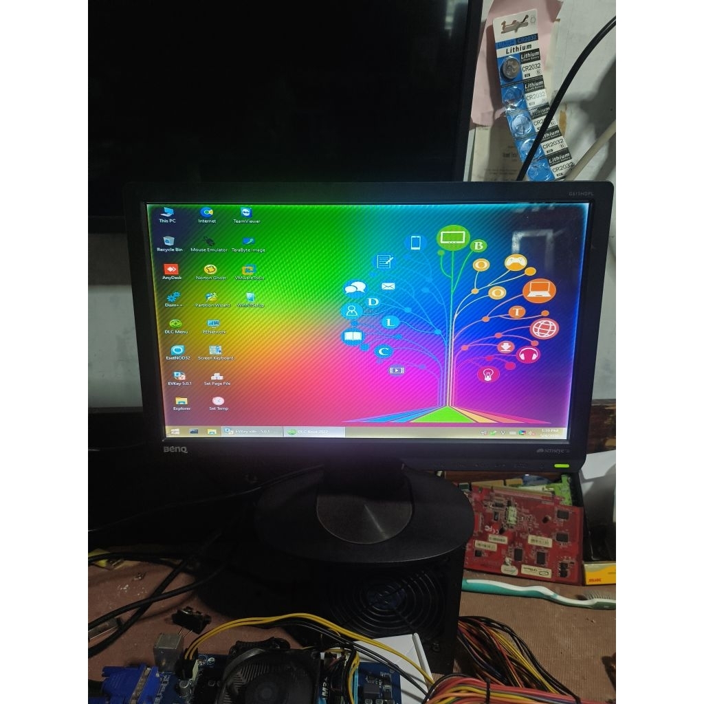 LCD Monitor 16 inch BenQ