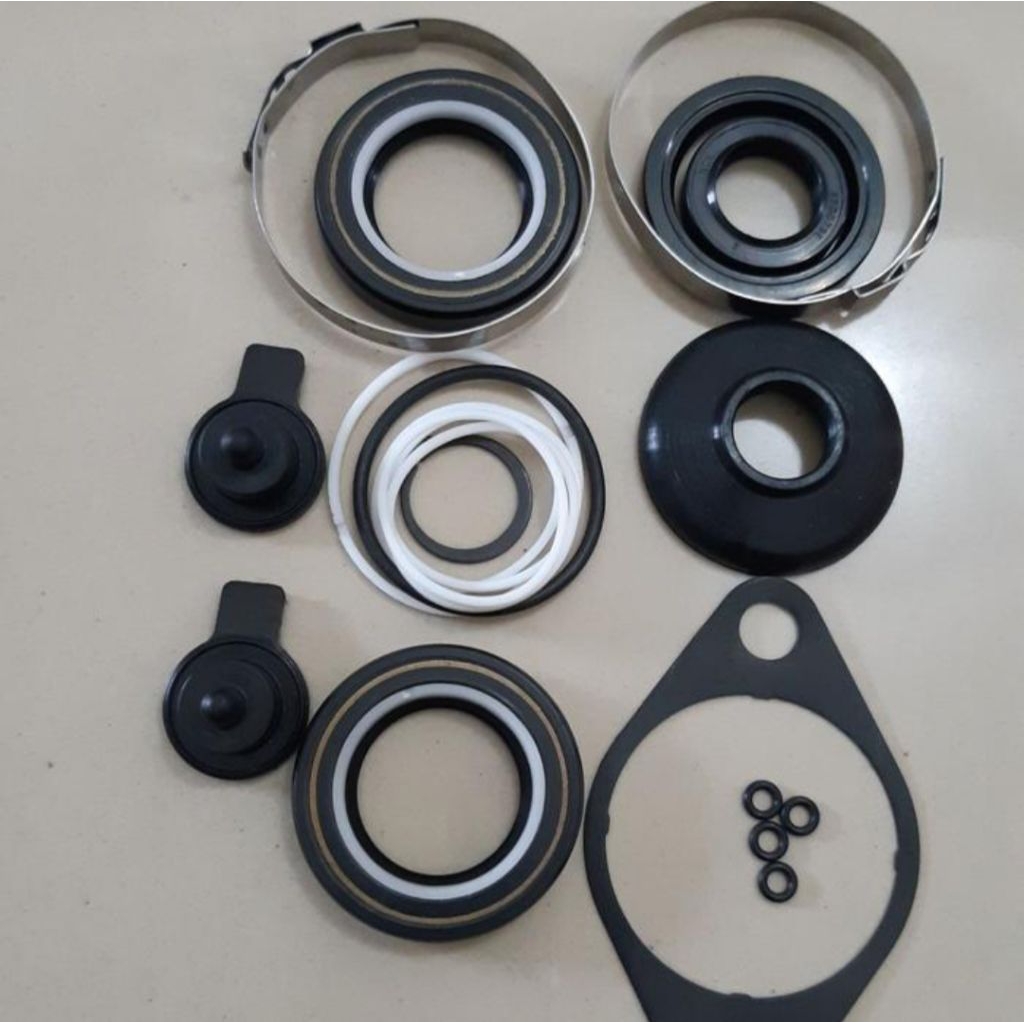 Seal Kit Power Steering Bawah Toyota Innova (PN: 04445-0K100)
