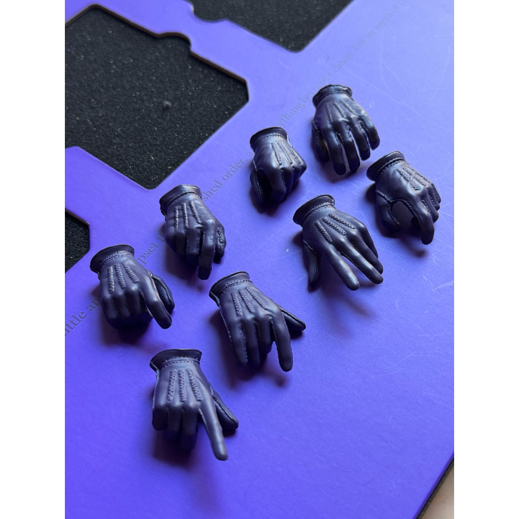 Pretel Kitbash Hot Toys DX11 The Joker Figure