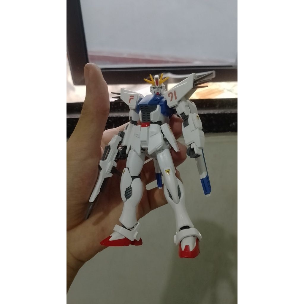 HG F91 Gundam Bandai