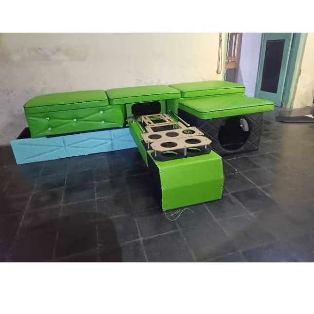 interior segala jenis truk fuso, tempat tidur truk fuso, kasur truk fuso, minibar truk fuso, tempat 