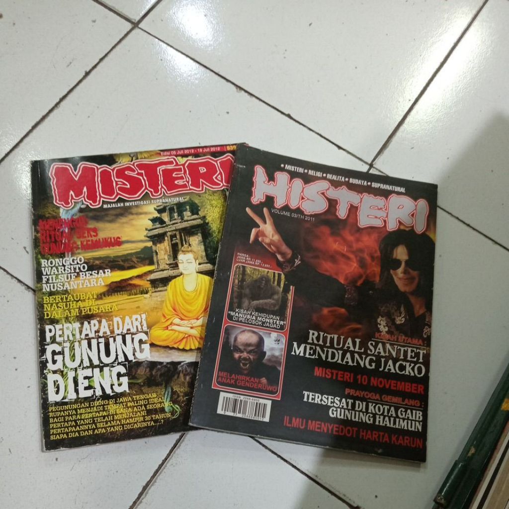 2 MAJALAH MISTERI 2011/2012 BUKU BEKAS