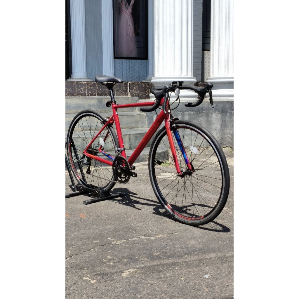 strattos s2 size M