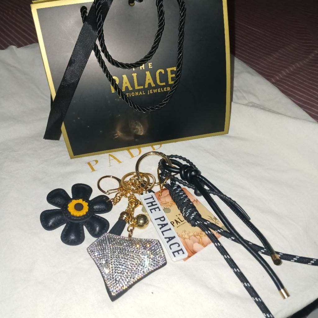Bag Charm The Palace