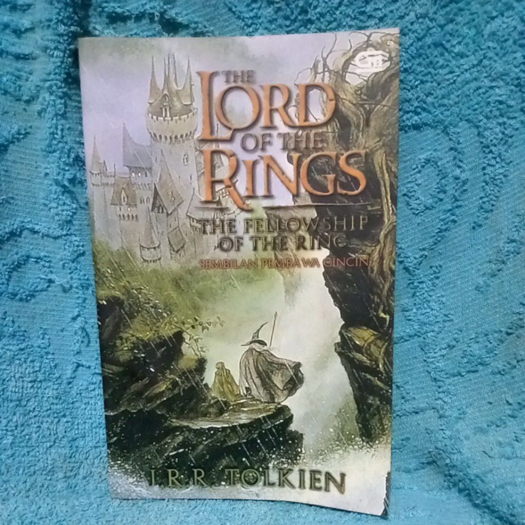 the Lord of the rings sembilan pembawa cincin