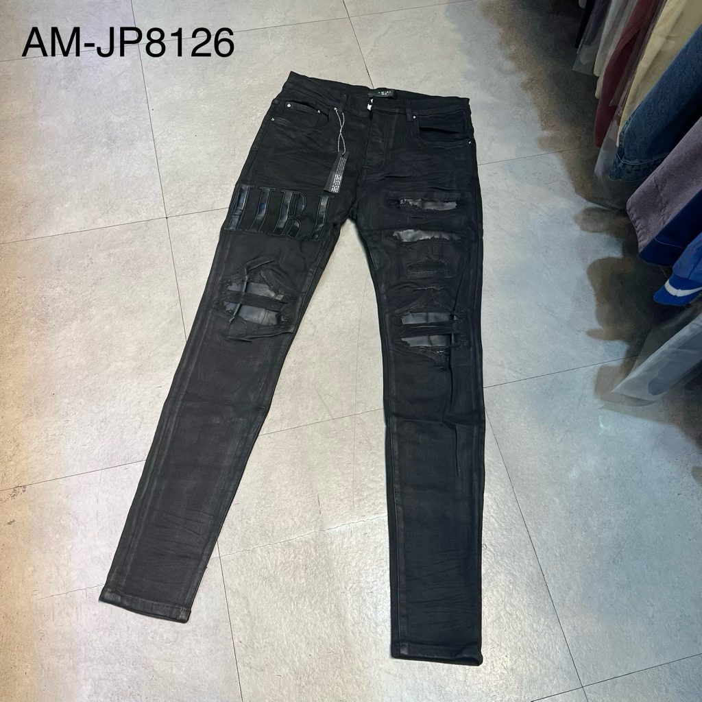 Saint Jakarta | Celana Denim Pria AMR Distressed Wax Coated Embroidery Text Logo JP8126