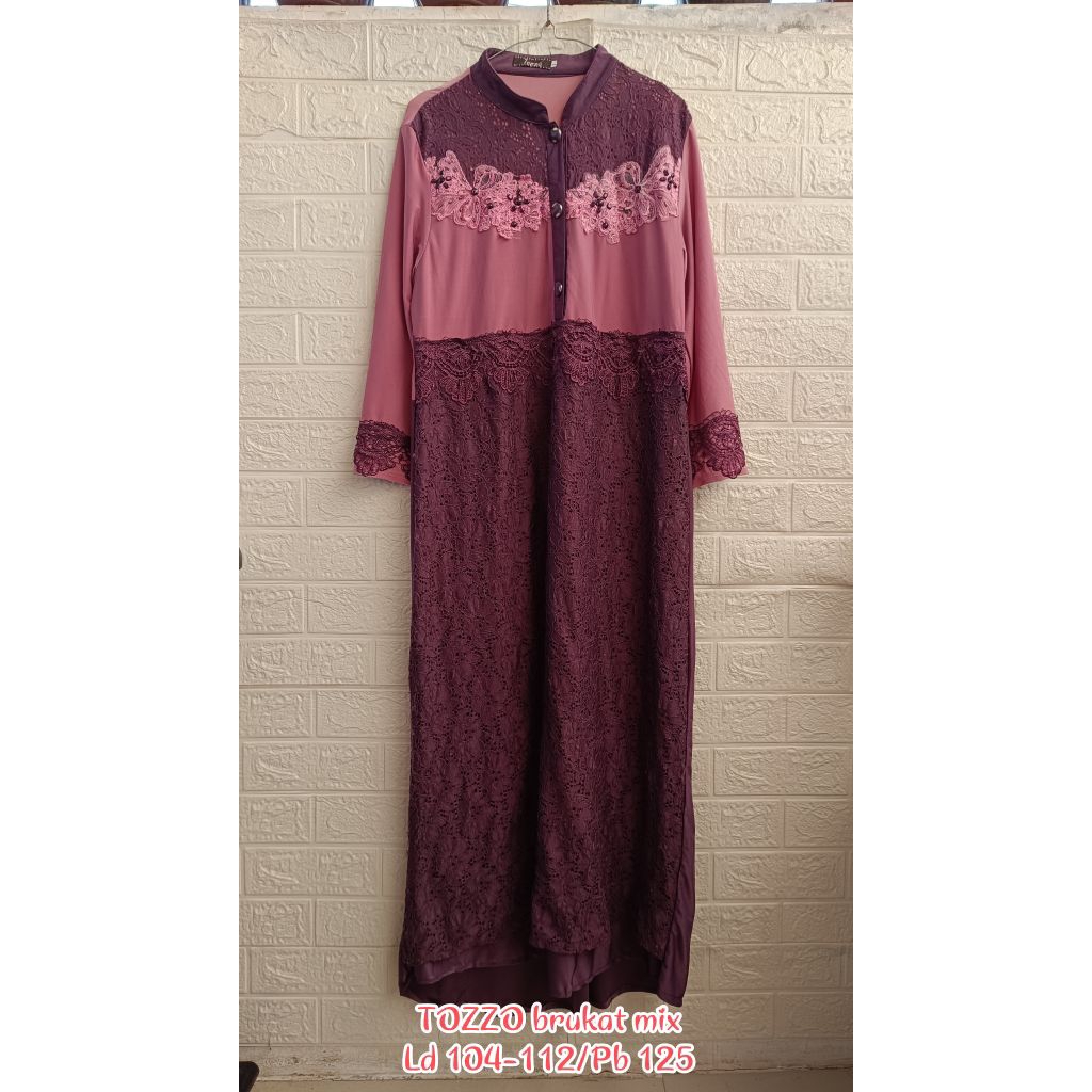 gamis brukat kombinasi Tozzo