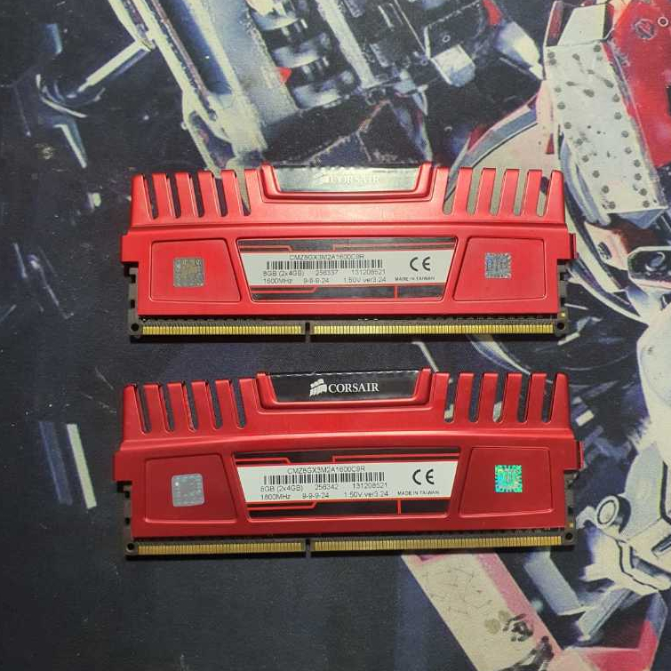 RAM Komputer Gaming Corsair DDR3 DDR3L 8GB KIT 2x4GB 12800 1600MHZ