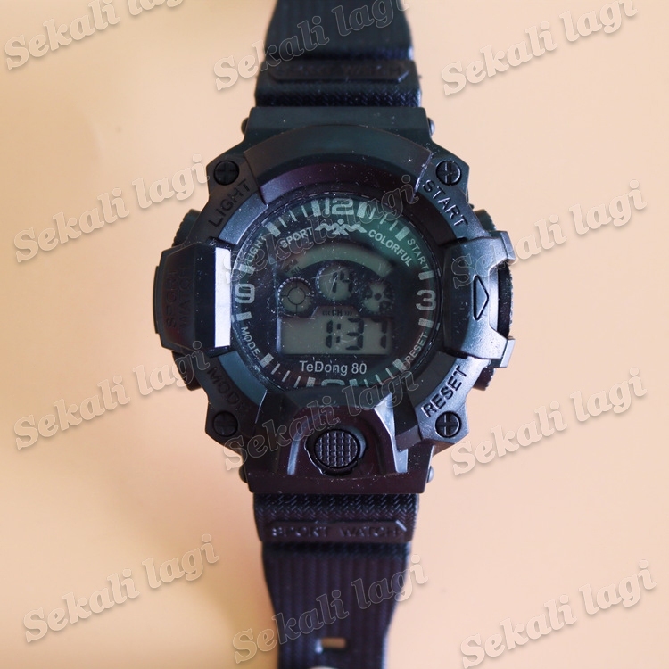 Sport Jam tangan anak pria wanita sport digital rubber Jam Tangan Pria Olahraga Digital