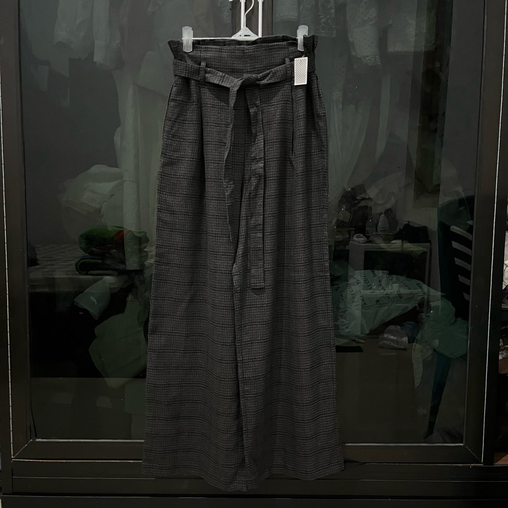 GU Kulot Houndstooth Dark Grey With Belt