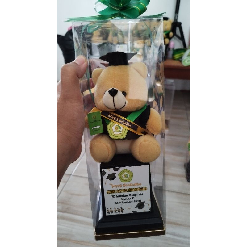 piala boneka wisuda piala wisuda tk piala wisuda paud piala wisuda ra bisa custom nama anak nama sek