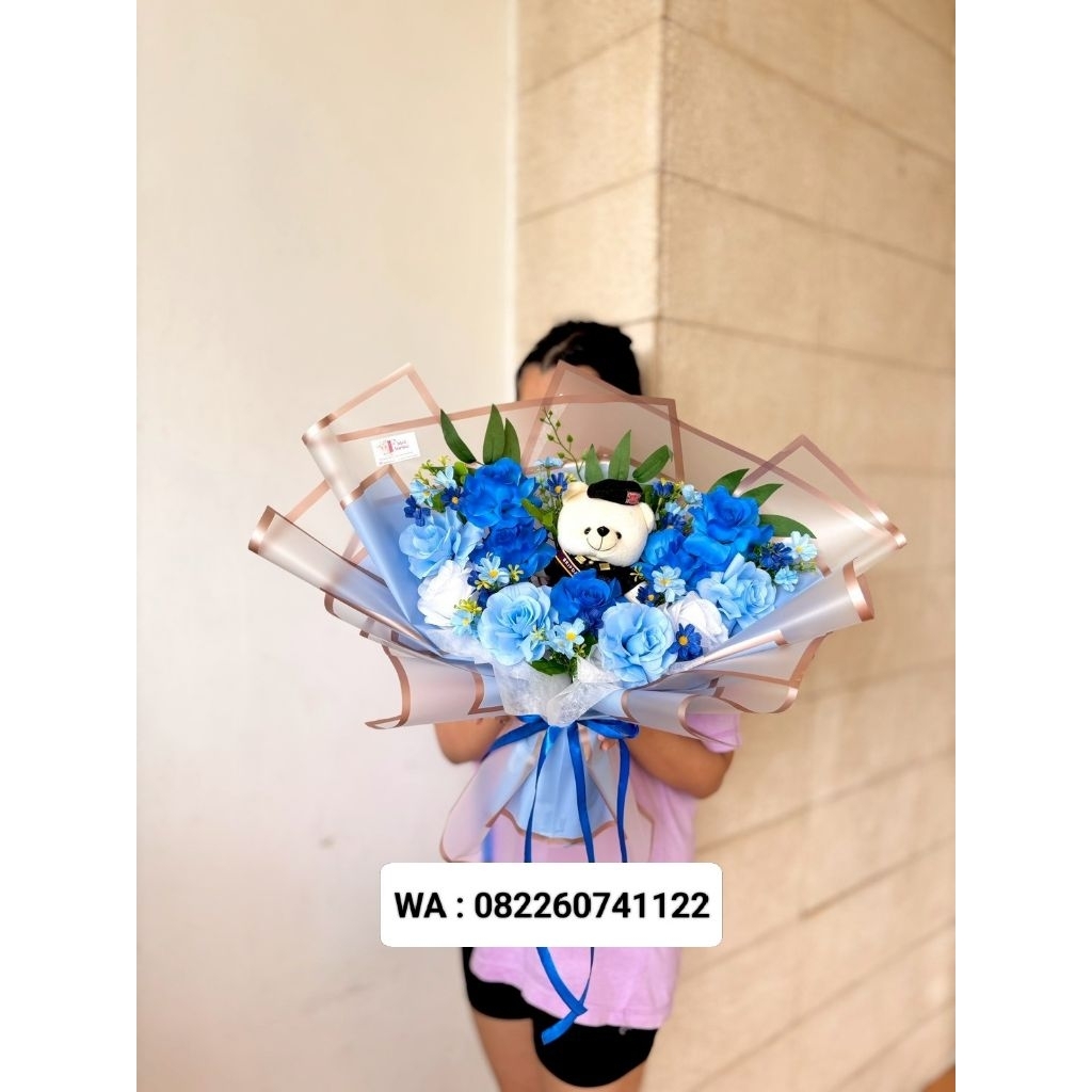 Graduation Bear with Artificial Flowers | Fidel Florist Semarang