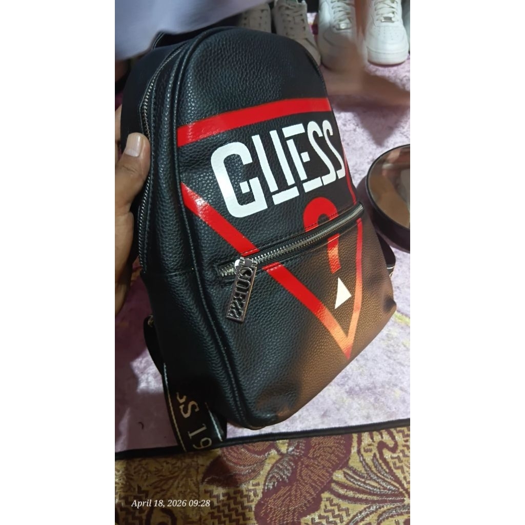 TAS RANSEL GUESS