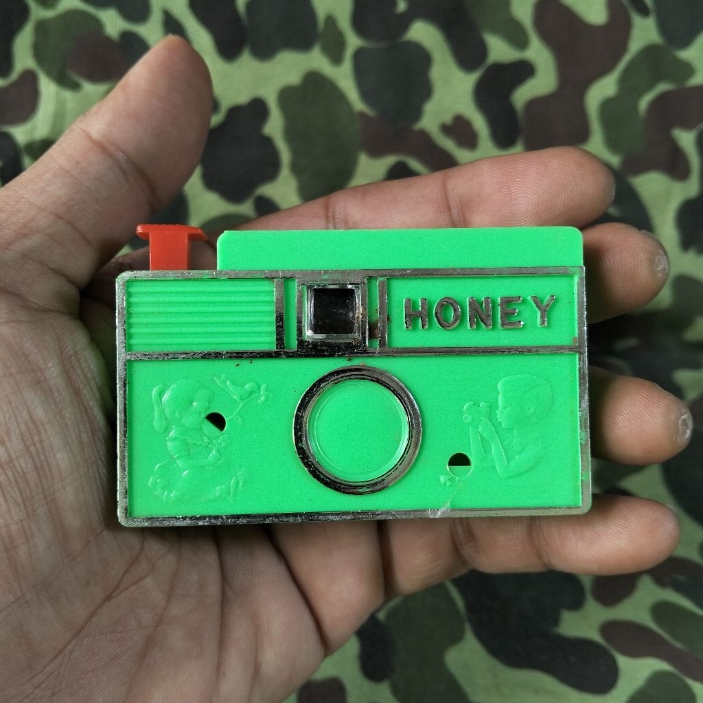 mainan jadul view master kamera jadul mainan hongkong 1980 kondisi rusak miniatur kamera intip gamba
