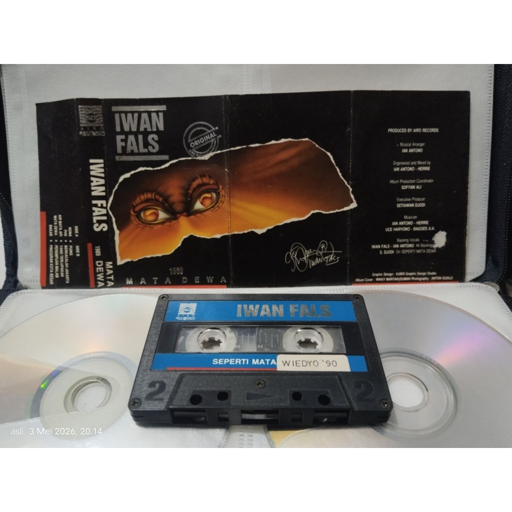 kaset pita IWAN FALS mata dewa