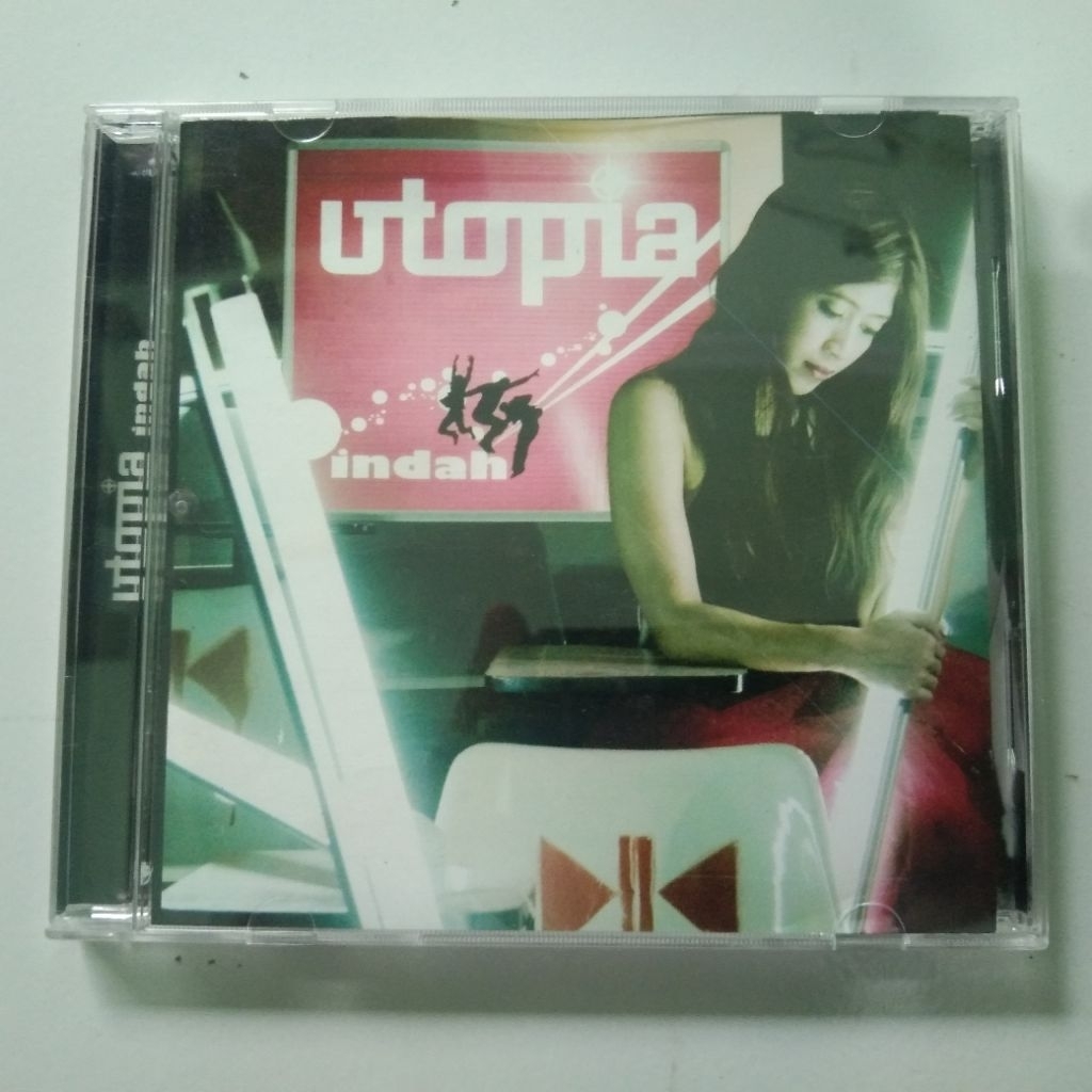 CD Utopia Indah