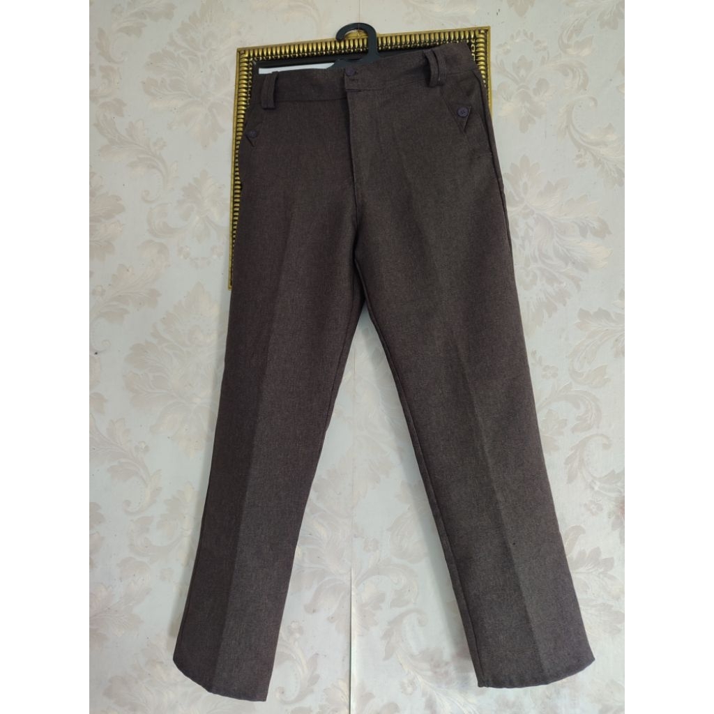 preloved celana academia