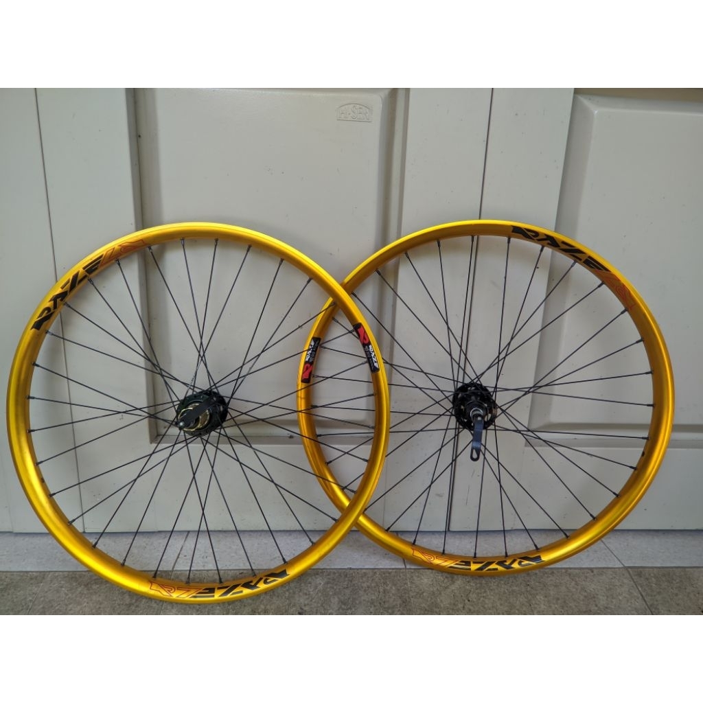 whellset / whell set roda sepeda 27.5 hub freehub raze jangkrik + velg raze gold lebar 3.5cm