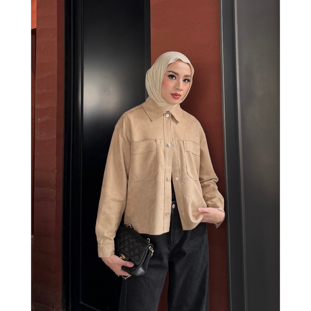 GONEGANI Suede Jaket Suede Wanita dengan Bahan Soft Suede Import Potongan Feminin Jaket Suede Wanita