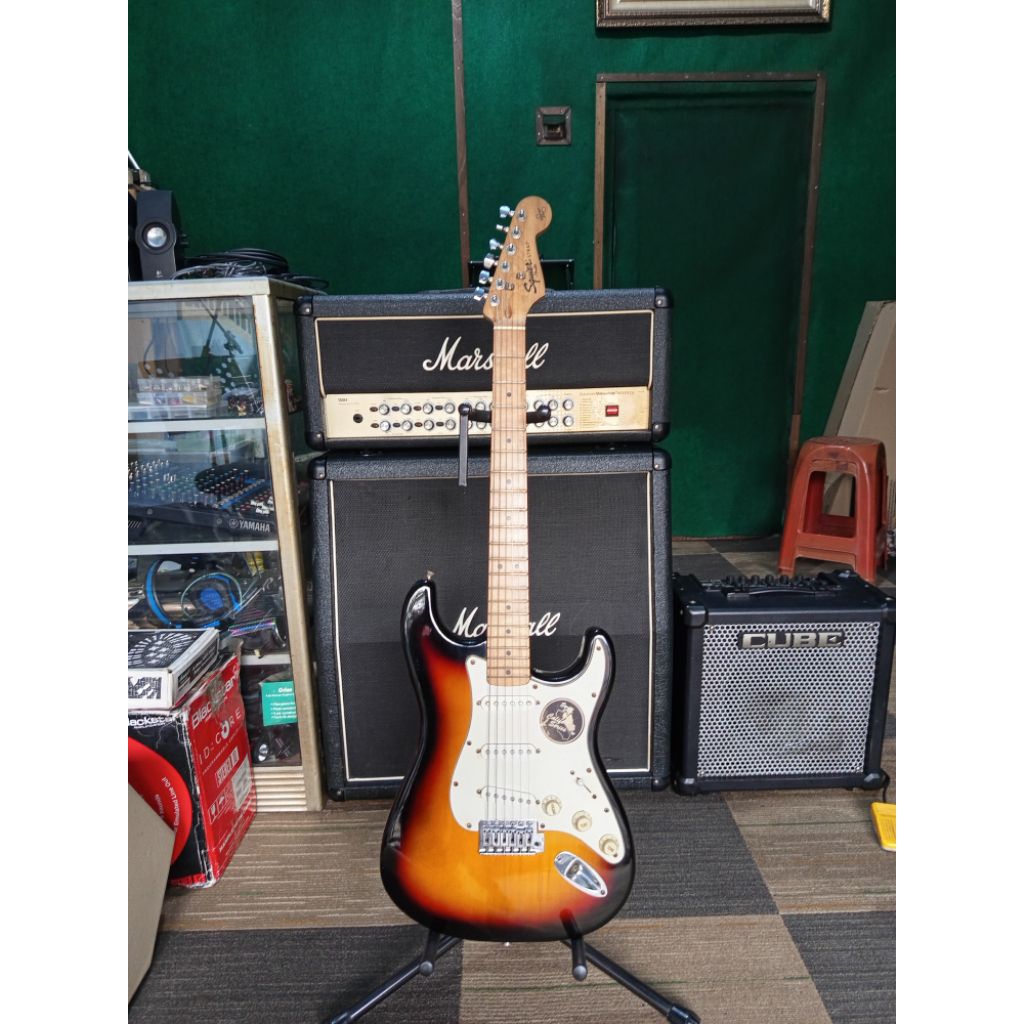 squier stratocaster California series