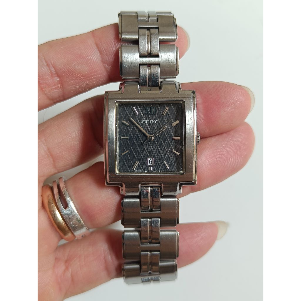 Seiko wanita tank rectangular 7N82 original bekas bagus normal semua siap pakai