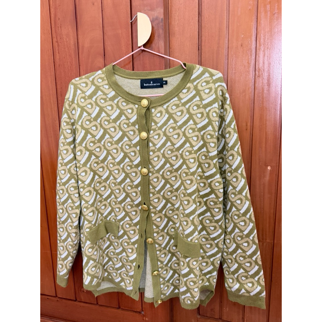Cardi bimu BS buttonscarves - sweater preloved byMels