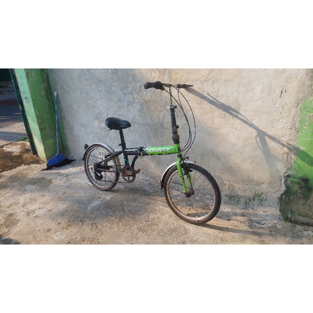 sepeda lipat aleoca 20"