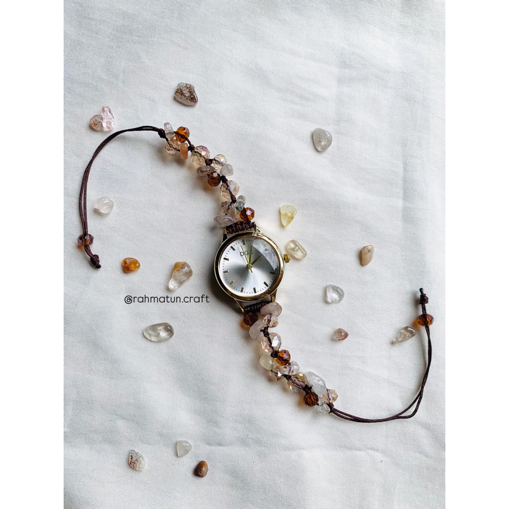 Jam gelang tali serut