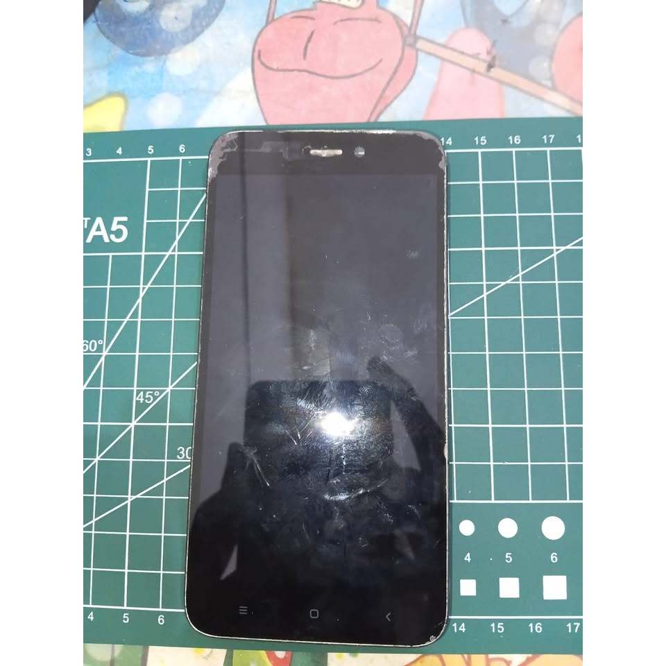 Lcd dan batre Redmi 5a