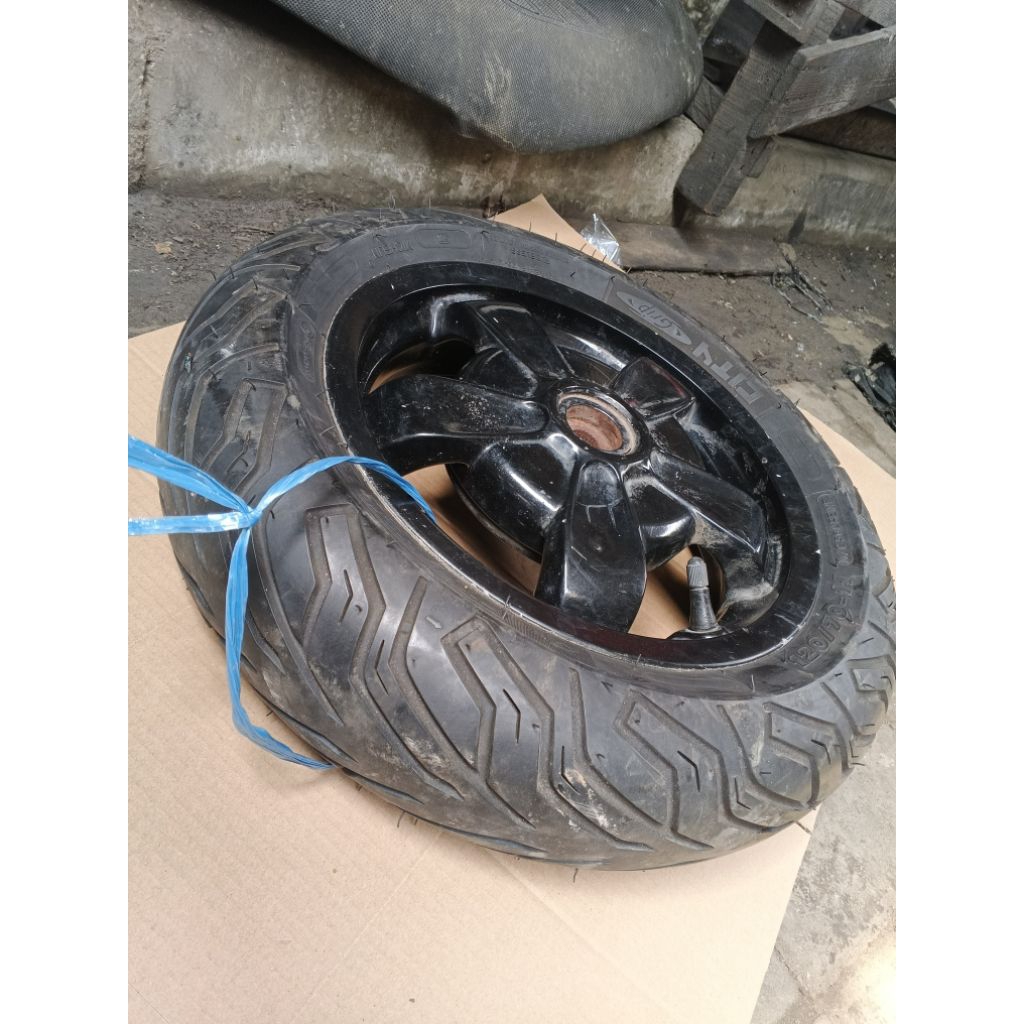 Velg Belakang Vespa Matic S LX 2V 3V IGET Ring 11 Ori Seken Piaggio