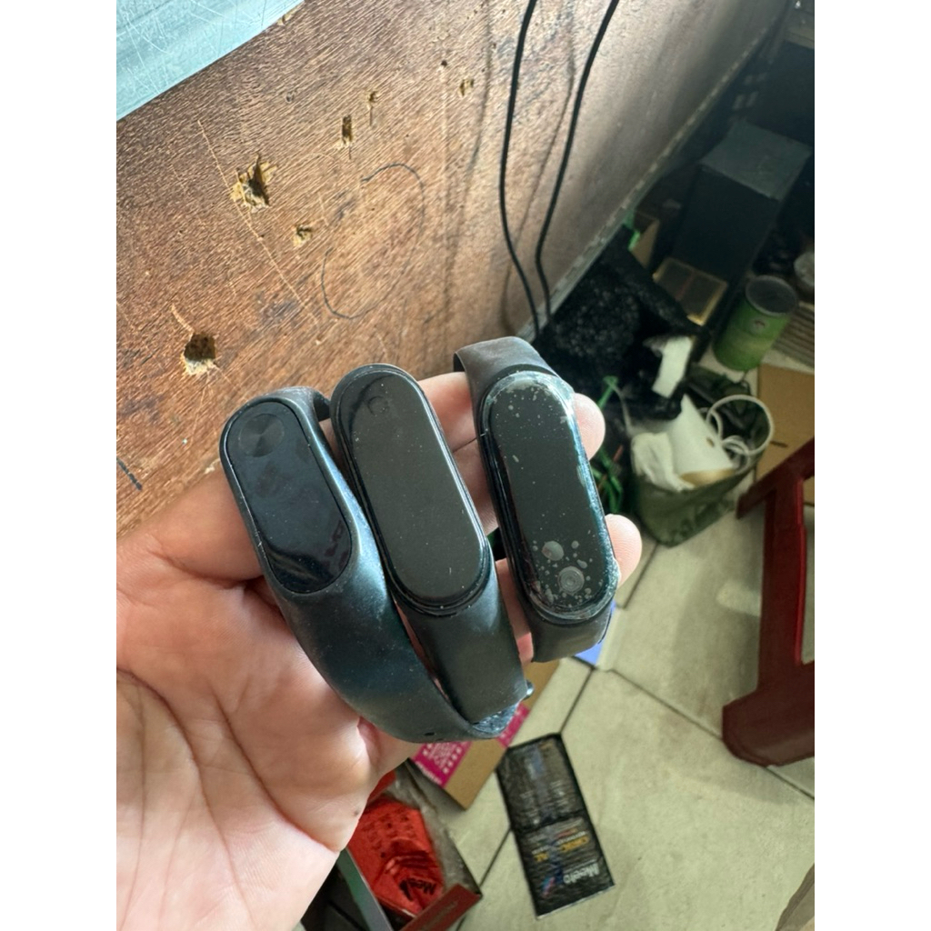 JAM TANGAN SMARTWATCH XIAOMI MI BAND DAPAT 3PCS