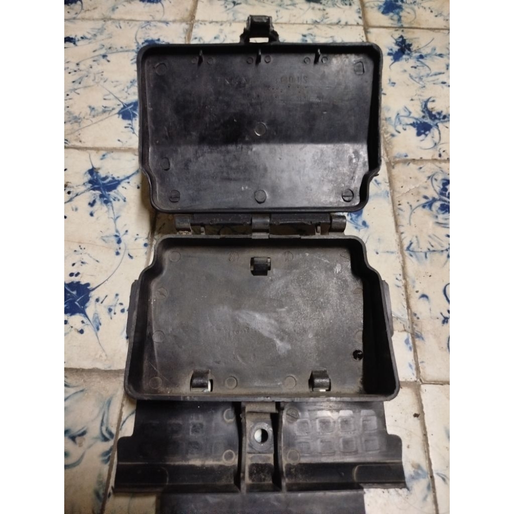 Box Bok Bagasi Jok Jog Toolbox Tool Box Toolkit Original Copotan Honda Astrea Star, Prima