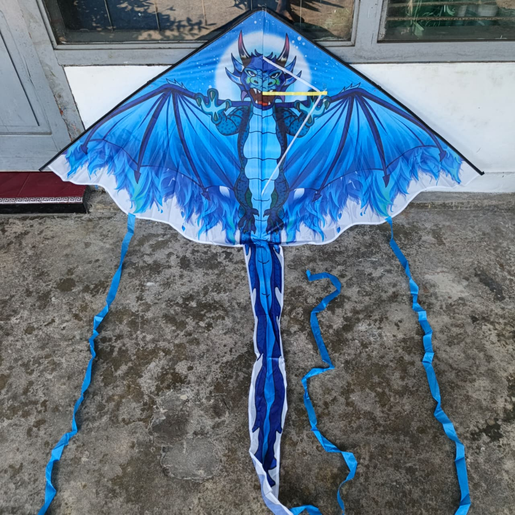 Layangan Naga Baby Biru layang-layang bahan fiber ukuran 140cm