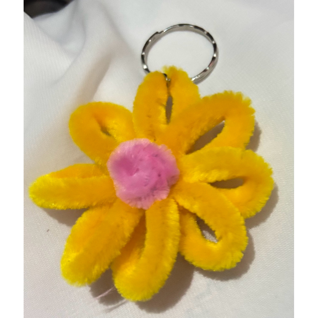 gantungan kunci/tas bunga kuning