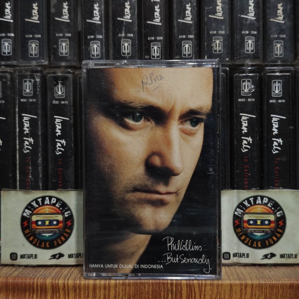 Kaset - Phil Collins - But Seriously - Kaset Pita - Radio Tape - Radio - Pemutar Kaset - Retro - Cla