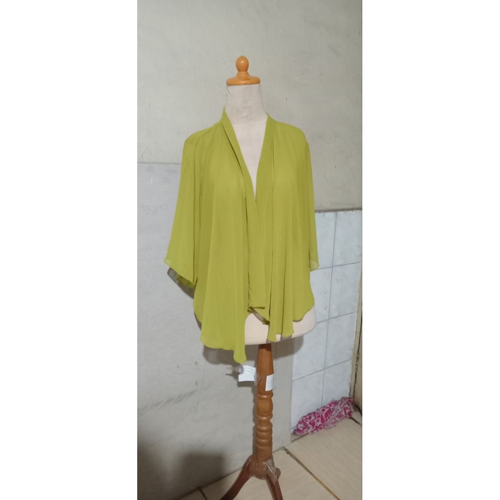 Outer Hijau Blazer Kain Pakaian Wanita Bekas Preloved