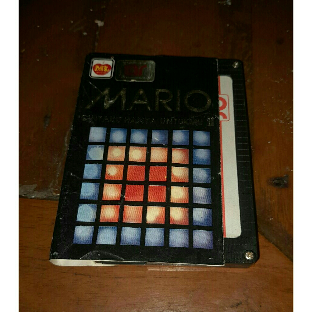 Kaset pita Mario