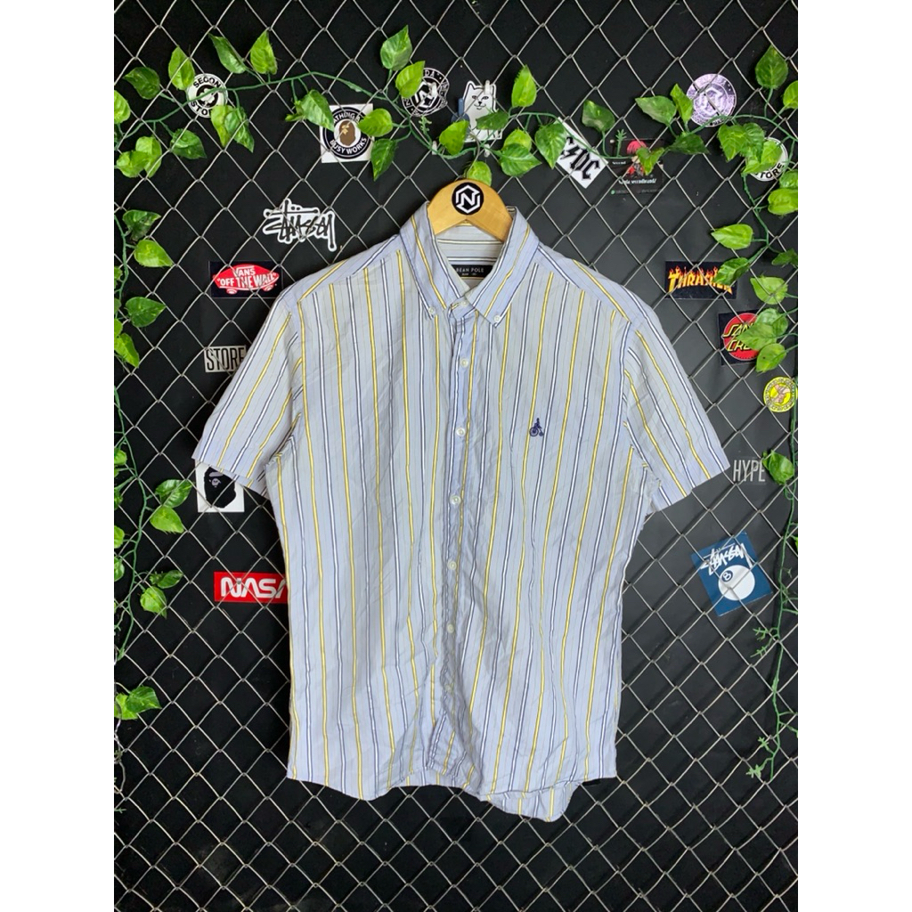 kemeja liris beanpole pria ganteng