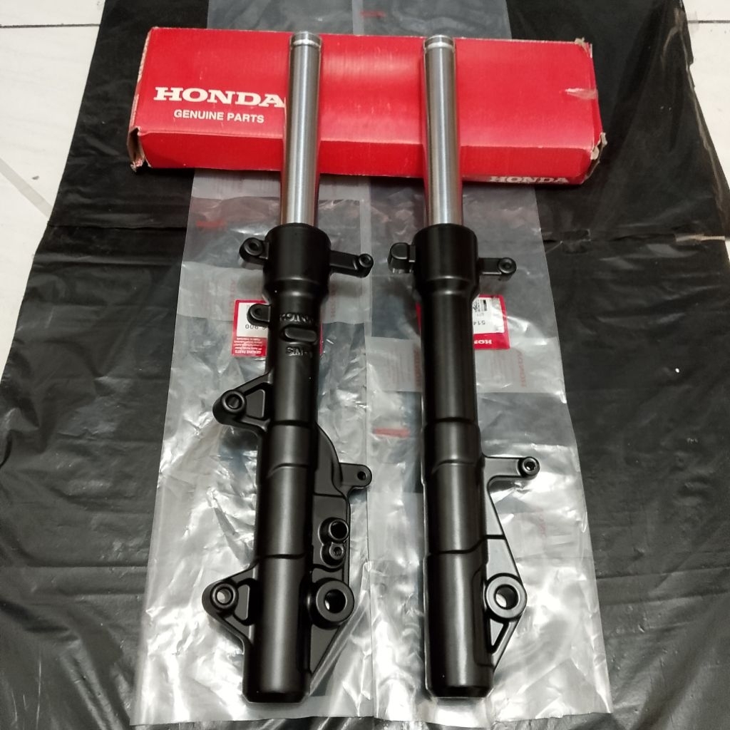 Shock Depan Komplit Adv 150 Adv 160 Cbs Adv 160